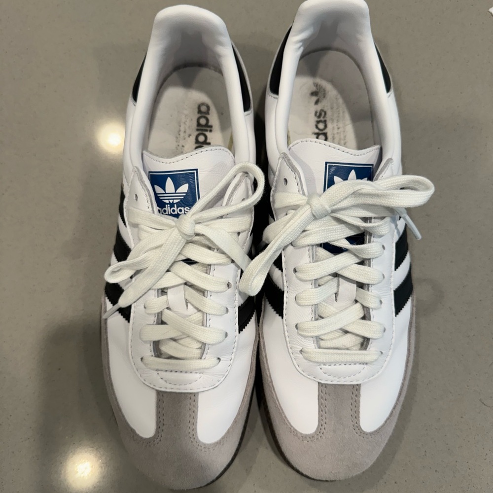 Adidas Sambas size 9 womens (8 mens) Excellent condition. Only worn a few times.